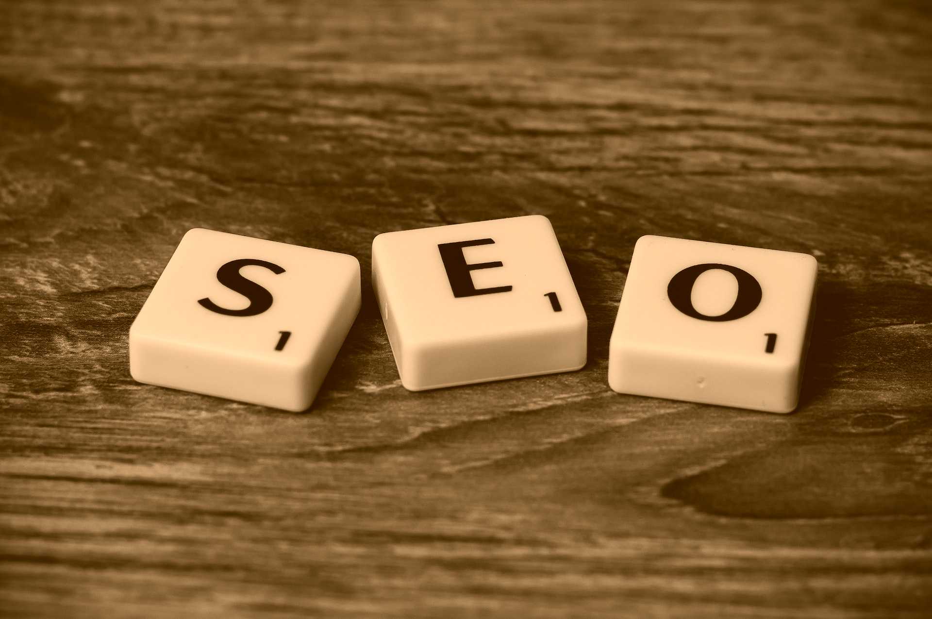 ¿Cómo afecta el wireframing al SEO y la visibilidad del sitio web?